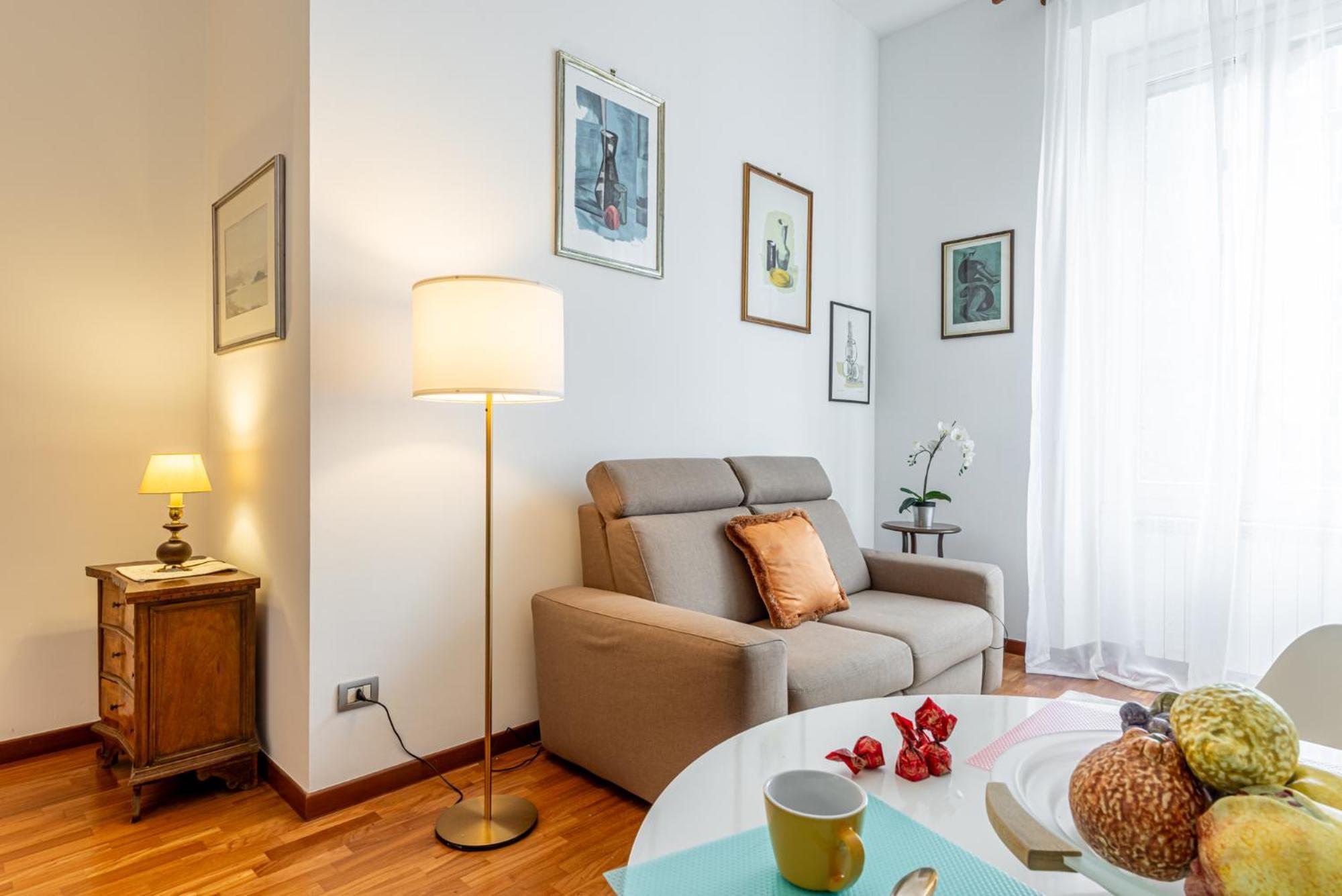 Luxury, Modern & Charming Near Station Appartamento Milano